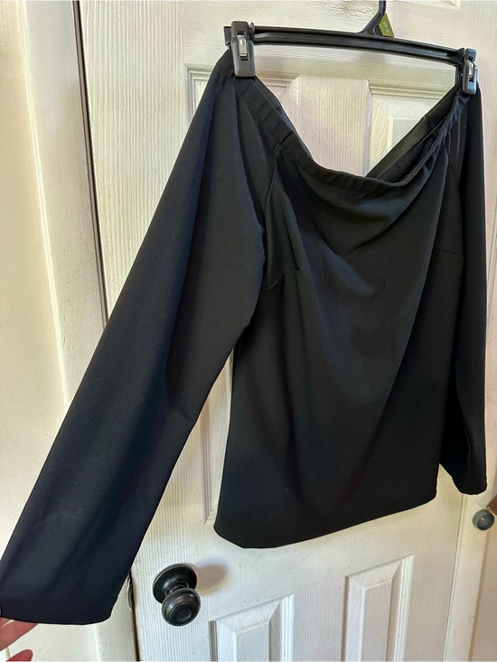 Boston Proper Tops - Boston Proper Beyond Travel Off the Shoulder Blouse, Med